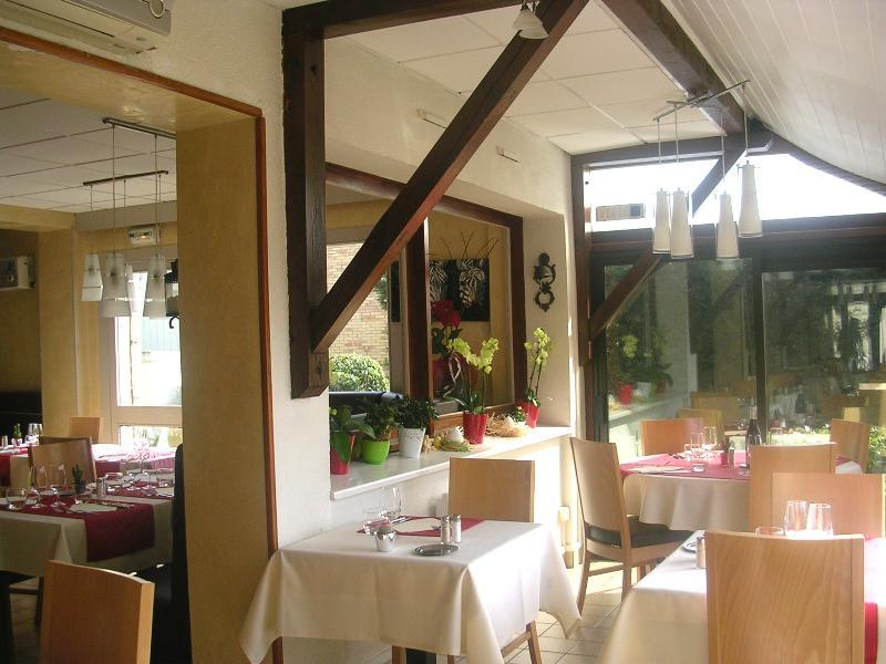 Hotel Bagatelle Paris Nord Roissy Cdg Goussainville  Buitenkant foto